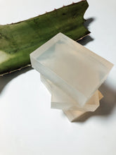 Load image into Gallery viewer, Aloe Vera Soap - Subtle and Wild
