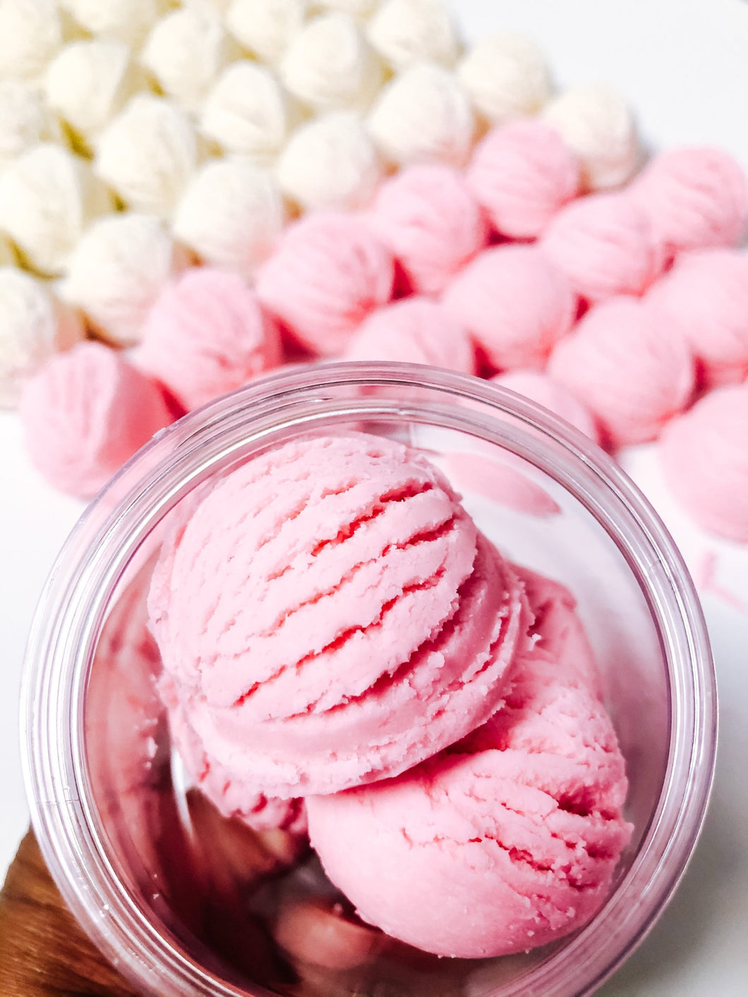 Wholesale Strawberry Scoops|Bath Truffles - Subtle and Wild
